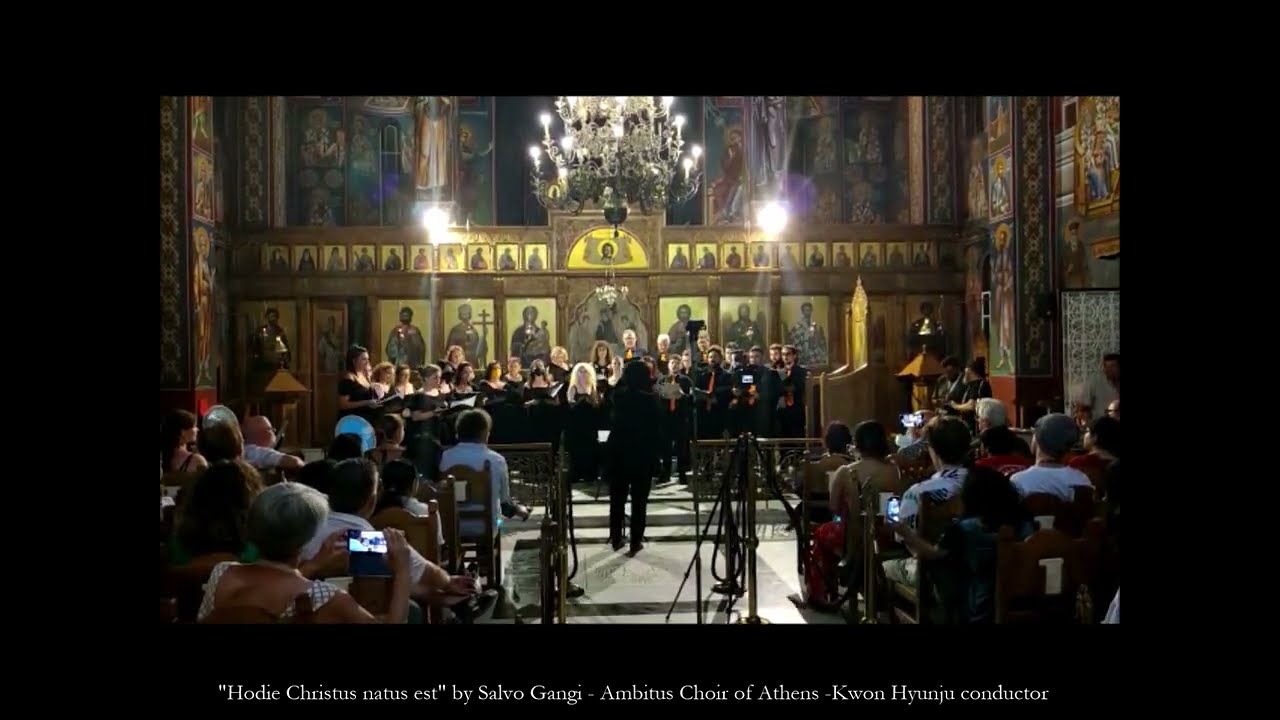 Hodie Christus natus est