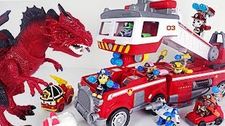 Dinosaur appeared in the volcano! Paw Patrol Ultimate Rescue transform Fire Truck! Go! #DuDuPopTOY