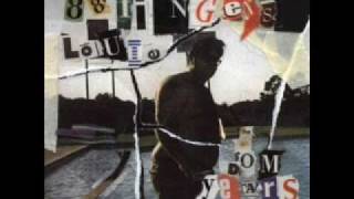 Watch 88 Fingers Louie Go Away video