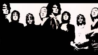 Watch Nazareth King Is Dead video
