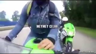 Awek Fly