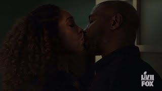 9-1-1 : Lone Star 4x02 | Tommy and Trevor first kiss