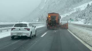 Winterdienst Schneeräumung Auf Der Gotthard-Autobahn A2
