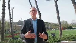 Jean Cotè al Seminario “L’attività giovanile e la formazione degli allenatori” Jean Cotè al Seminario “L’attività giovanile e la formazione degli allenatori”