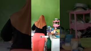 Mamah Dara 02 Live Tiktok Sambil Masak Tante Stw Bokong Semok Lagi Masak