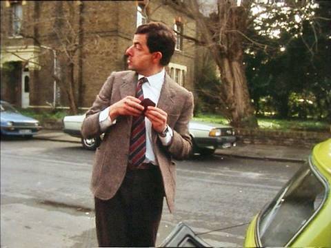OFFICIAL MR BEAN Another classic Mr Bean moment featuring his famous car
