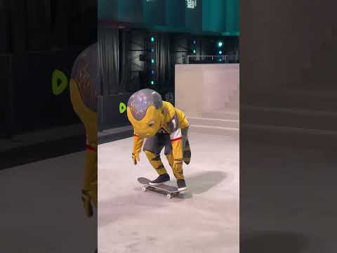 Chance from the Vegas Golden Knights skating 🤣