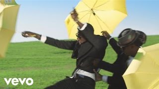 Watch Travis Porter Make It Rain video