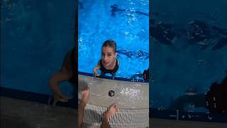 Can You Swim Withouth Using Hands?