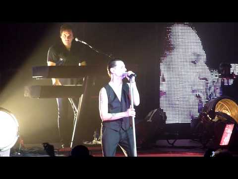 Depeche Mode-"Stripped" Royal Albert Hall 2010-02-17 HD