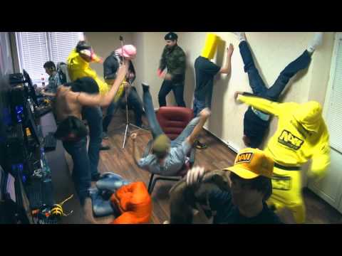 Harlem Shake Song on Harlem Shake   Na Vi Style  E Sports Edition