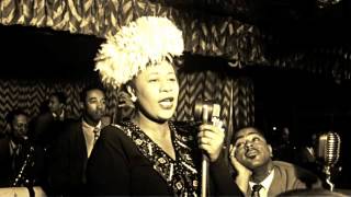 Watch Ella Fitzgerald Its Only A Paper Moon video