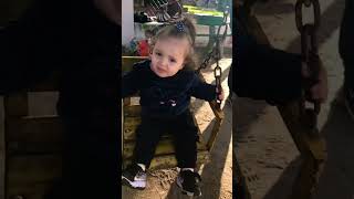 Brincando - Pai E Filha