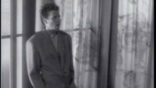 Video Cant help falling in love Corey Hart