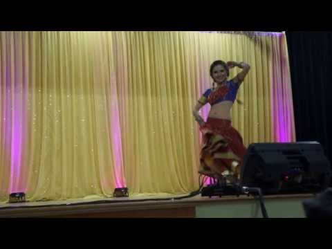 Oye Boy Charlie - Kajra re by Sofico Shonia