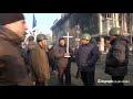 Ukraine crisis: uneasy calm rests over Kiev as truce announced