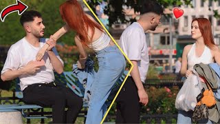 Güzel Kizlara Amaç Dişi Telefon Şakasi Yaparak Tavlamak - Otel Jakuzi̇li̇ Mi̇ ?