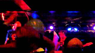 Watch Groovie Ghoulies Free Bird video