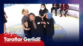 Selim Ve Deryanın Ailesi Canlı Yayında Gerildi - Müge Anlı Ile Tatlı Sert 9 Kasım 2022