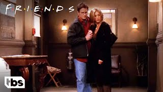 Rachel, Chandler, And The Cheesecakes Clip Friends Tbs