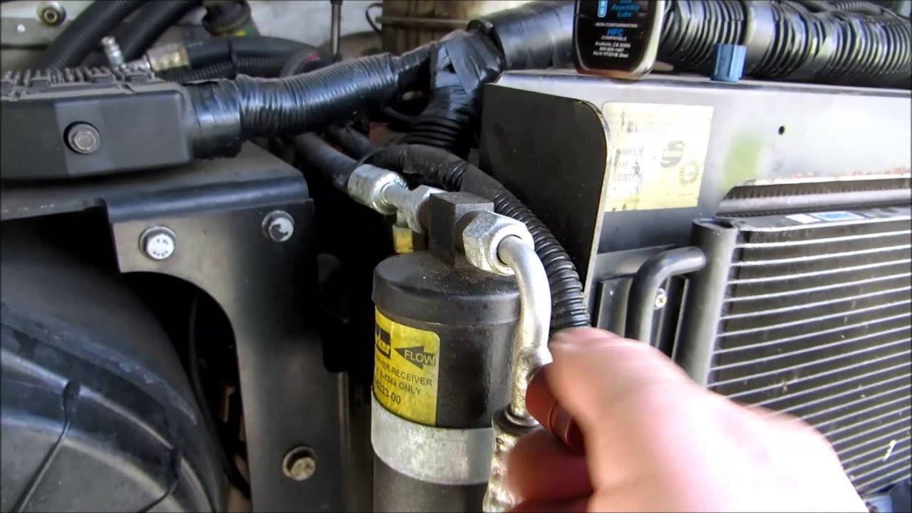 my work truck air conditioning 134A refrigerant added - YouTube