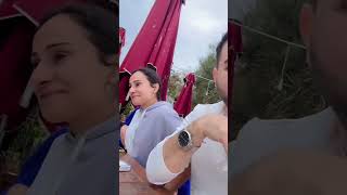 Kadi̇r Ezi̇ldi̇ - Gülme Kri̇zi̇ne Gi̇rdi̇k