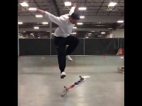 Name this trick for @walkerryan❓📱: @mannysantiago | Shralpin Skateboarding