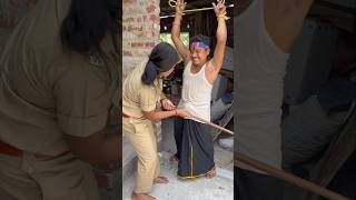 Police Madam Pe Line Maar Raha Hai