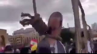 Lübnanda İsyancilar Yöneti̇ci̇leri̇ Darağacina Asiyor