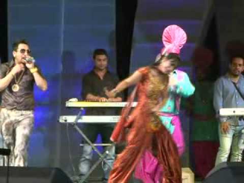 jaazy b live POP gaddi at raipur .