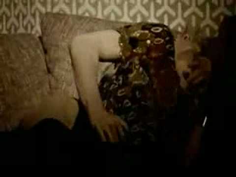 Madonna - Batiyaan Bujhai Rakhdi