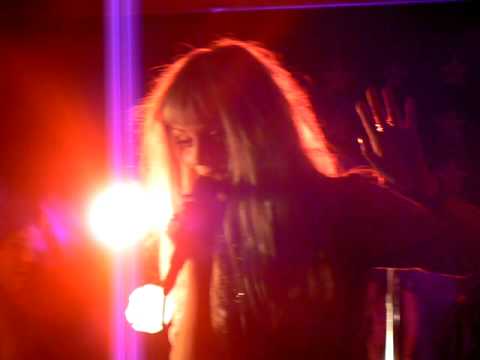 The Asteroids Galaxy Tour - Push the Envelope (live)