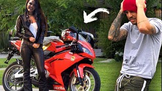MINHA NAMORADA PEGOU UMA MOTO! (PRIMEIRA VEZ DELA NO GTA V)