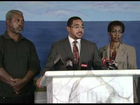 Lawsuit blames FAMU leaders, bus company for Robert Champion's ...