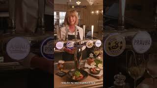 Staff Beer Training Annabel Smith Beerbelle Poretti Honeycomb Houses