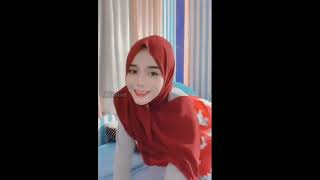 asik live cewek jilbab tak sengaja kelihatan gunung gede #AWEKVIRAL #AWEKMELAYU 