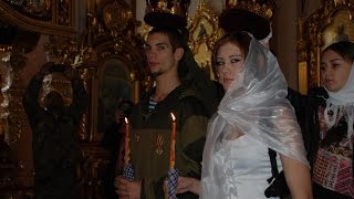 Венчание мотороловцев в Донецке: рождение семьи совпало с рождением республики