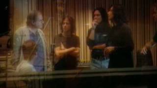 Watch Heroes Del Silencio Avalancha video