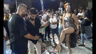 Çanakkalebi̇ga Roman Düğünü Solmaz Çi̇ros Hari̇ka Performansi İle Düğünü Coşturdu