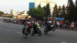 Đua Xe Bình Thạnh - Rung Chuyển Tâm Bão Full 5 Phút