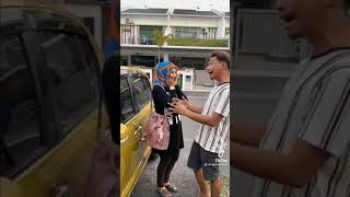 Awek Kentut Kuat