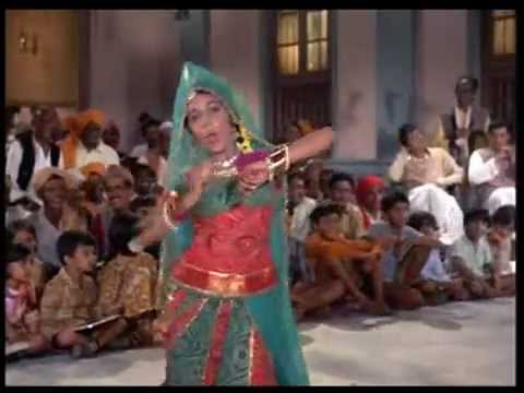 Haathon mein mehandii - Lata - Uphaar (1971)