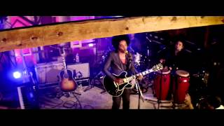 Watch Alex Cuba De Camino video