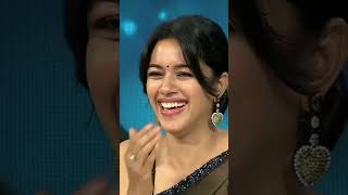Mirnalini Ravi Hot