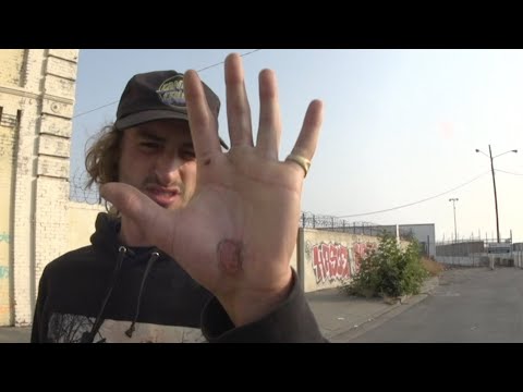 SCREAMING VLOG # 11: LOSING $ At Town Park, GETTING tricks in the streets | Santa Cruz Skateboards