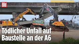 Mittelfranken Brückenpfeiler Stürzt Auf Baggerfahrer