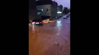 Видео Потоп в Ростове 30.06.2016г. Переулок Братский от Дмитрий Сметанин, Братский переулок, Ростов-на-Дону, Россия