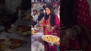 Mukesh Ambani Ka Bahu Radhika Merchant Kitni Caring Hai Na? Bollywoodlogy Honey Singh Songs