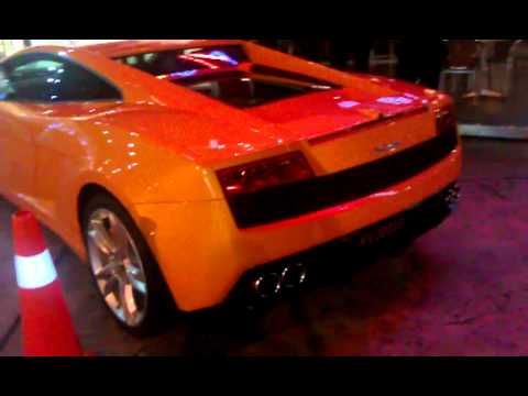 Walkaround of a Lamborghini lp5604 in orange My 1st video of a supercar 