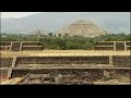 Arqueólogos logran ver por un agujero en la Pirámide de Quetzalcóatl en Teotihuacán